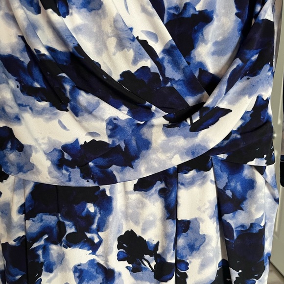 Ellen Tracy super comfortable dress - Picture 5 of 5